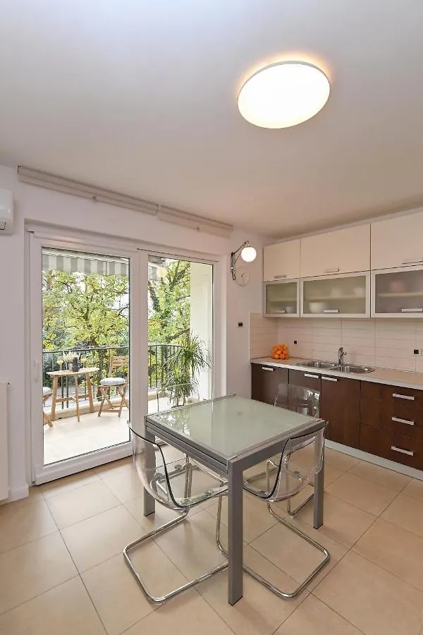 Apartment Apartman Pergul Rijeka